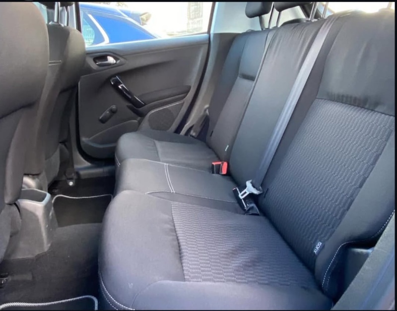 Peugeot-208 07/06/2017 00:00:00 Benzina in vendita