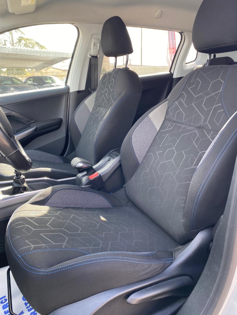 Peugeot-208 12/12/2019 12:00:00 AM Diesel in vendita