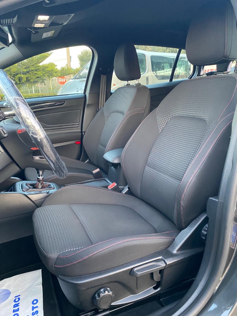Ford-Focus 4/4/2021 12:00:00 AM Diesel in vendita