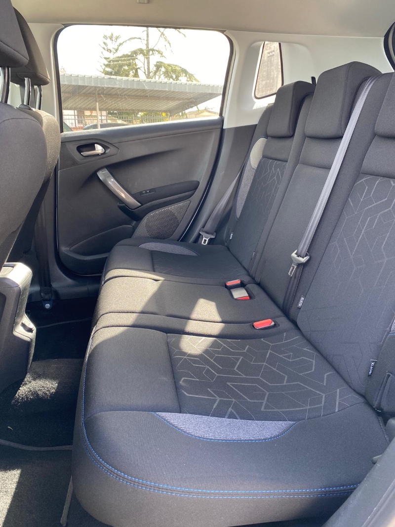 Peugeot-208 12/12/2019 12:00:00 AM Diesel in vendita