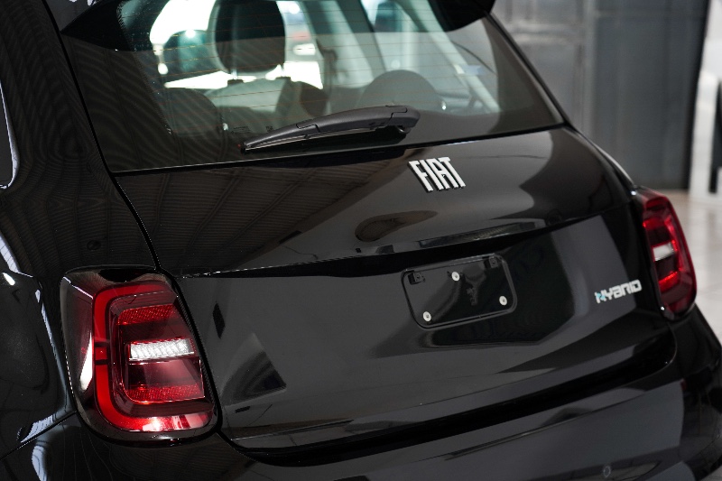 Fiat-500 7/15/2026 12:00:00 AM Ibrida in vendita